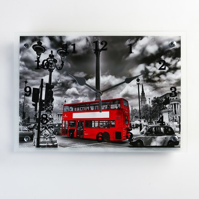 Часы настенные, серия: Город, &quot;Красный автобус&quot;, 25х35 см