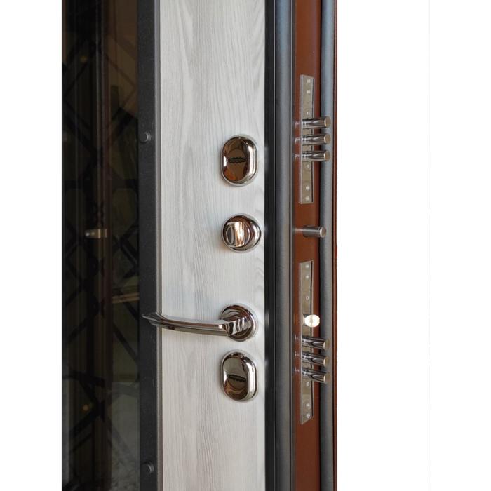 Входная дверь «Тепло Бриан», 870 × 2050 мм, правая, коричневый молоток / ясень ривьера айс