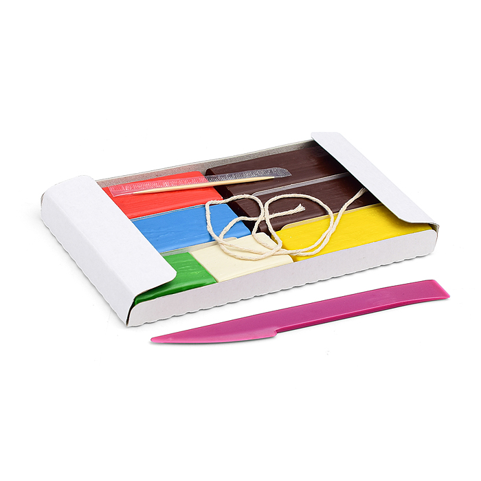 Фото к товару Восковая свеча "Праздничный торт" Восковая свеча "Праздничный торт"