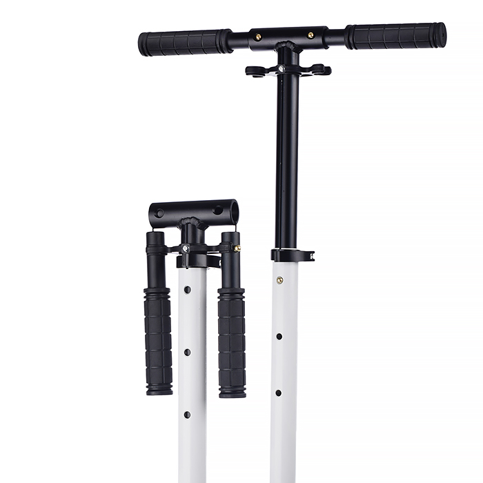 Фото к товару Самокат U040852Y 2-х кол., PU, белый, в коробке Самокат U040852Y 2-х кол., PU, белый, в коробке