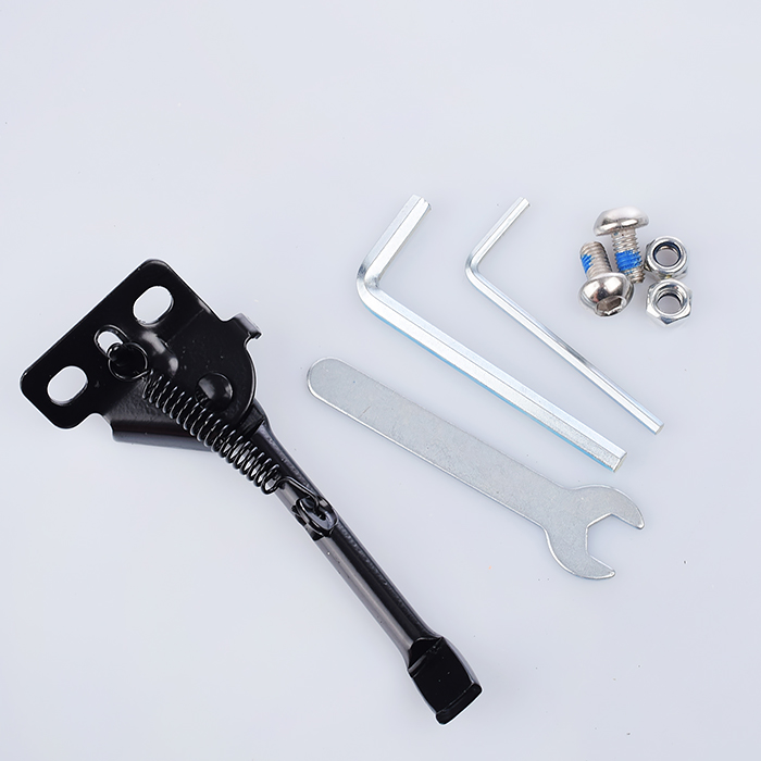 Фото к товару Самокат U040852Y 2-х кол., PU, белый, в коробке Самокат U040852Y 2-х кол., PU, белый, в коробке