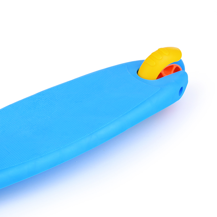 Фото к товару Самокат U038375Y 3-х кол., светящиеся колёса, PVC, ABEC 7, в коробке Самокат U038375Y 3-х кол., светящиеся колёса, PVC, ABEC 7, в коробке