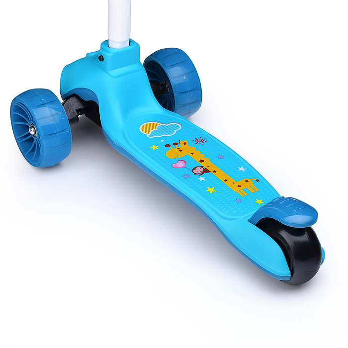 Фото к товару Самокат U038245Y 3-х кол., синий, светящиеся колёса, PU, ABEC 7, в коробке Самокат U038245Y 3-х кол., синий, светящиеся колёса, PU, ABEC 7, в коробке