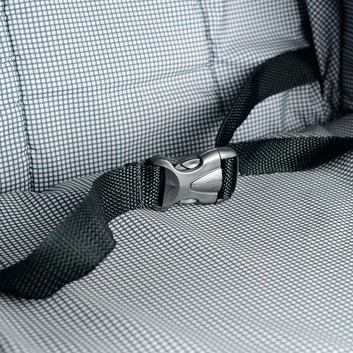 Фото к товару Санки-коляска Снежинка универсал-1 (олени на черном) Санки-коляска Снежинка универсал-1 (олени на черном)