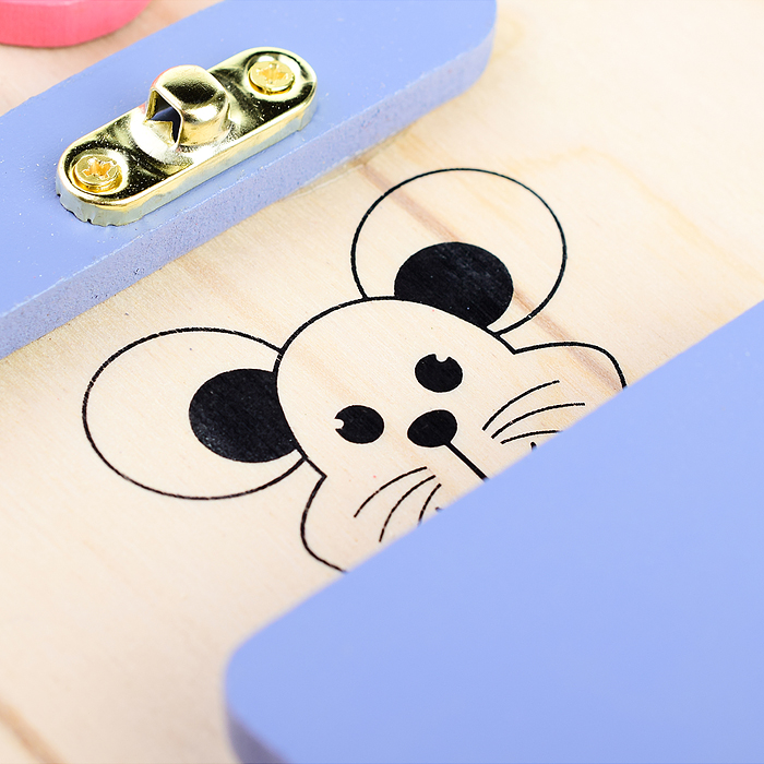 Фото к товару Бизиборд "Домик" Бизиборд "Домик"