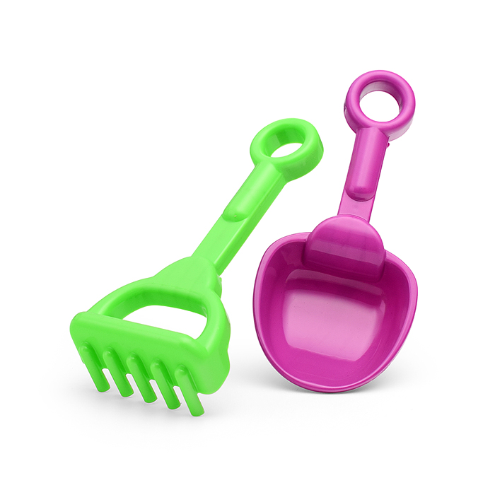 Фото к товару Набор песочный №13 (ведро+лопатка+грабли+2 формочки транспорт) Набор песочный №13 (ведро+лопатка+грабли+2 формочки транспорт)