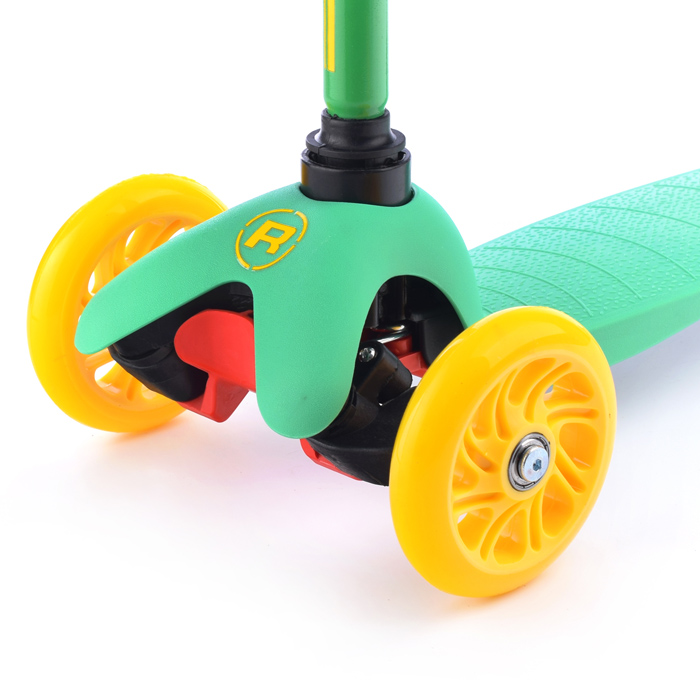 Фото к товару Самокат трёхколёсный ROCKET колёса световые PU, цвет желто-зеленый Самокат трёхколёсный ROCKET колёса световые PU, цвет желто-зеленый