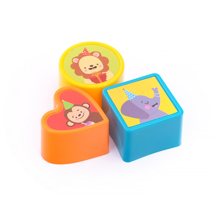 Фото к товару Развивающий центр "Мультикуб" в коробке Развивающий центр "Мультикуб" в коробке