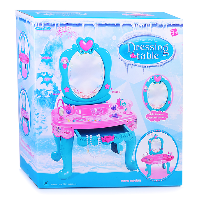 Фото к товару Игровой набор "Стилист" (столик) 8001C-2, свет/звук, в коробке Игровой набор "Стилист" (столик) 8001C-2, свет/звук, в коробке