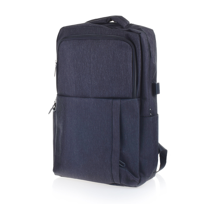 Фото к товару Рюкзак подростковый,1 отделение на молнии, 2 накладных и 2 боковых кармана, USB - выход, серый Рюкзак подростковый,1 отделение на молнии, 2 накладных и 2 боковых кармана, USB - выход, серый