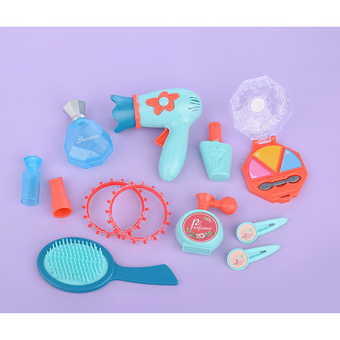 Фото к товару Игровой набор стилиста 16842 "Модная девчонка" на батарейках, в коробке Игровой набор стилиста 16842 "Модная девчонка" на батарейках, в коробке