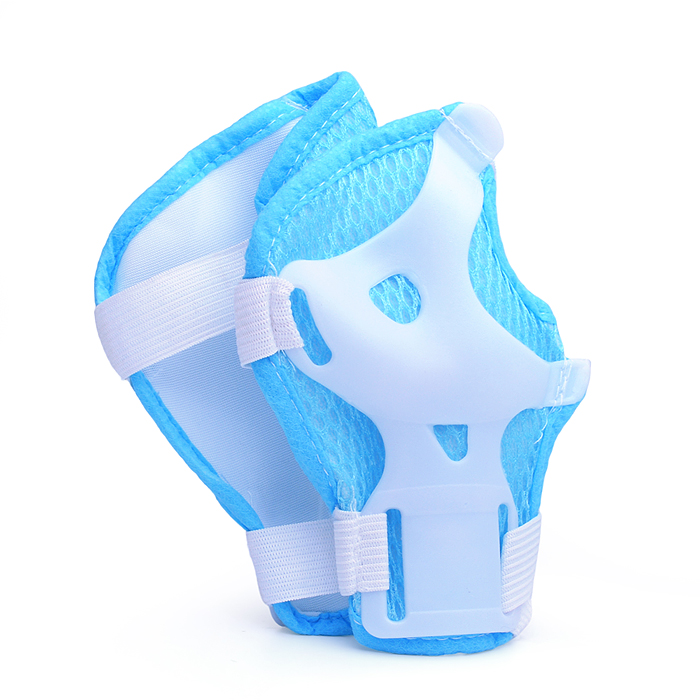 Фото к товару Набор защиты для катания U026164Y (цвет бело/синий) Набор защиты для катания U026164Y (цвет бело/синий)