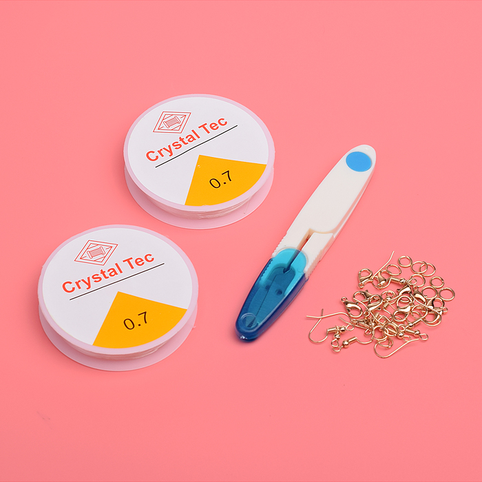 Фото к товару Набор создание украшений 00-2246 "Счастливый смайлик" в коробке Набор создание украшений 00-2246 "Счастливый смайлик" в коробке