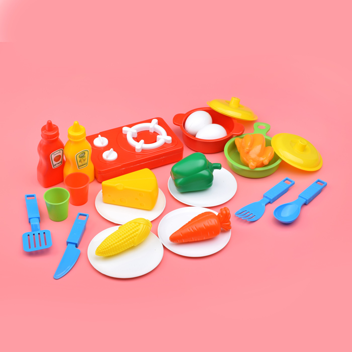 Фото к товару Игровой набор "Любимая кухня" в тележке Игровой набор "Любимая кухня" в тележке