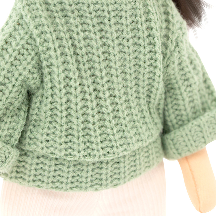 Кукла Lilu в зеленом свитере 32, серия: Весна 