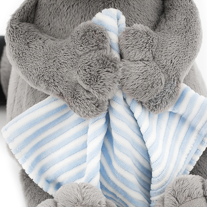 Фото к товару Енотик Дэнни с полотенцем 15см *Life Енотик Дэнни с полотенцем 15см *Life