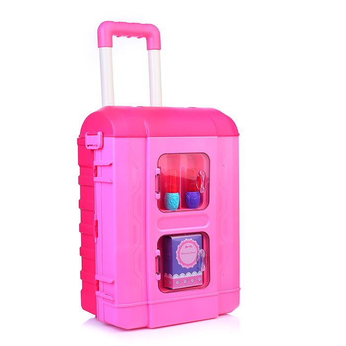 Фото к товару Игровой набор 8125P "Стилист" в чемодане Игровой набор 8125P "Стилист" в чемодане