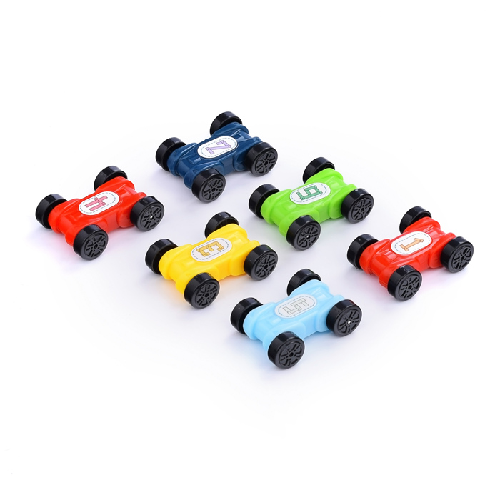 Фото к товару Трек гоночный UT0061 с гаражом и машинками, в коробке Трек гоночный UT0061 с гаражом и машинками, в коробке