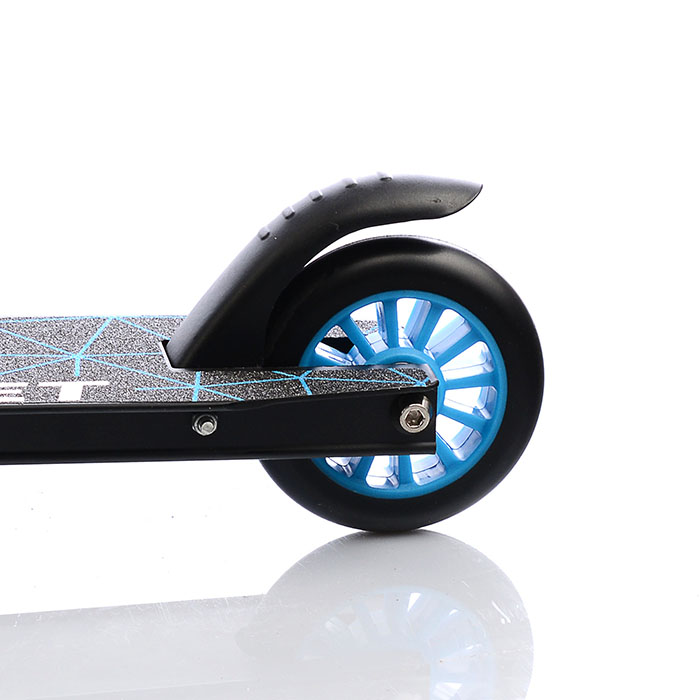 Фото к товару Самокат-снегокат трюковой R0005 в коробке (синий) Самокат-снегокат трюковой R0005 в коробке (синий)