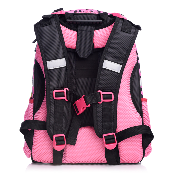 Фото к товару Рюкзак каркасный "Барби" формованный из полимеров, материал: нейлон, полиэстер, полноцветная Рюкзак каркасный "Барби" формованный из полимеров, материал: нейлон, полиэстер, полноцветная