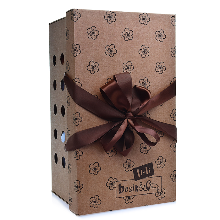 Фото к товару Кошка Ли-Ли с цветком Кошка Ли-Ли с цветком