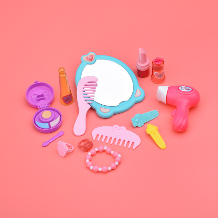 Игровой набор "Стилист" 8091 в коробке