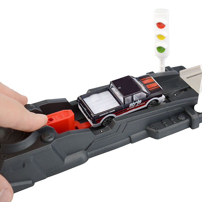 Фото к товару Трек-Катапульта 660-A217 "Большая трасса" в коробке Трек-Катапульта 660-A217 "Большая трасса" в коробке