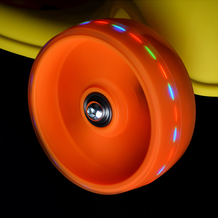 Фото к товару Самокат трёхколёсный ROCKET колёса световые PU, цвет желтый Самокат трёхколёсный ROCKET колёса световые PU, цвет желтый