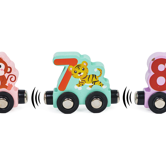 Фото к товару Обучающая игрушка D1726-1 "Занимательный паровозик с цифрами-1" в коробке Обучающая игрушка D1726-1 "Занимательный паровозик с цифрами-1" в коробке