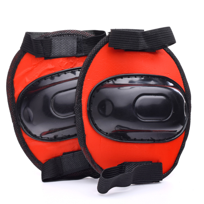 Фото к товару Набор защиты для катания U026166Y (цвет красный) Набор защиты для катания U026166Y (цвет красный)