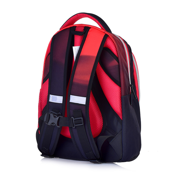 Фото к товару Рюкзак облегченный "Красная машина" с анатомической спинкой, 2 отделениями на молнии, на каждой Рюкзак облегченный "Красная машина" с анатомической спинкой, 2 отделениями на молнии, на каждой