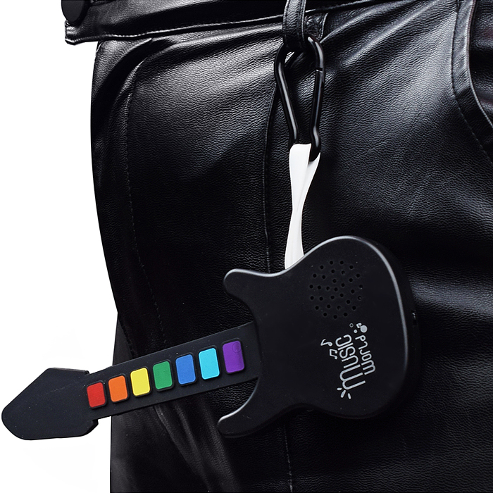 Фото к товару Брелок 666-61 "Гитара " со звуком, в коробке Брелок 666-61 "Гитара " со звуком, в коробке