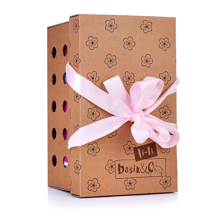 Кошка Ли-Ли "Хозяюшка" в фартуке