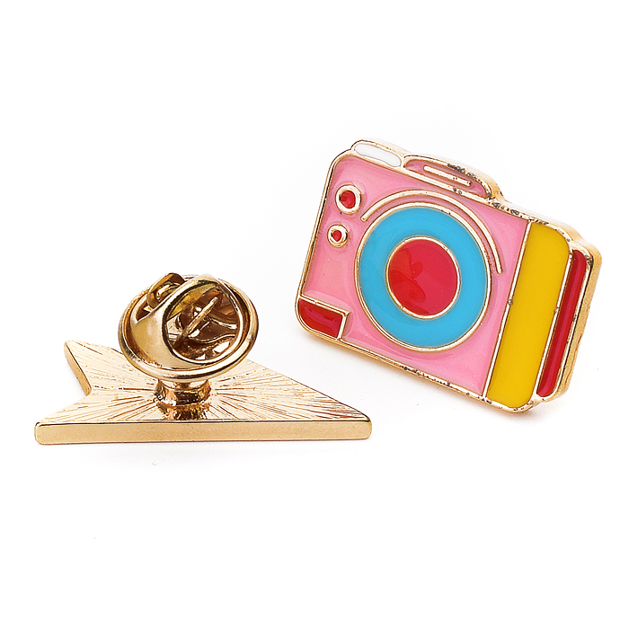 Фото к товару Набор значков на рюкзак,кепку металлические ,эмалированные"Adventure awaits": Набор значков на рюкзак,кепку металлические ,эмалированные"Adventure awaits":