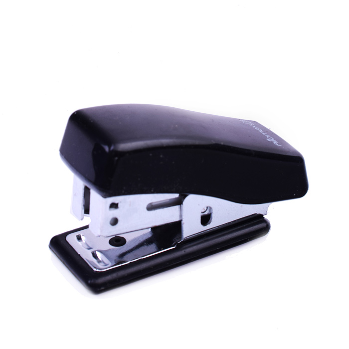 Фото к товару Степлер "Attomex" 24/6&26/6 (мощность 16 листов, глубина скрепления 18,5 мм) малый пластиковый, со в Степлер "Attomex" 24/6&26/6 (мощность 16 листов, глубина скрепления 18,5 мм) малый пластиковый, со в