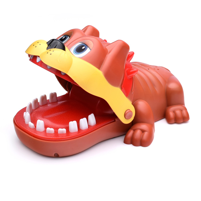 Фото к товару Настольная игра UT0069 "Осторожно, злая собака" в коробке Настольная игра UT0069 "Осторожно, злая собака" в коробке