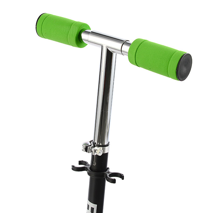 Фото к товару Самокат-снегокат R0006 в коробке (зеленый) Самокат-снегокат R0006 в коробке (зеленый)