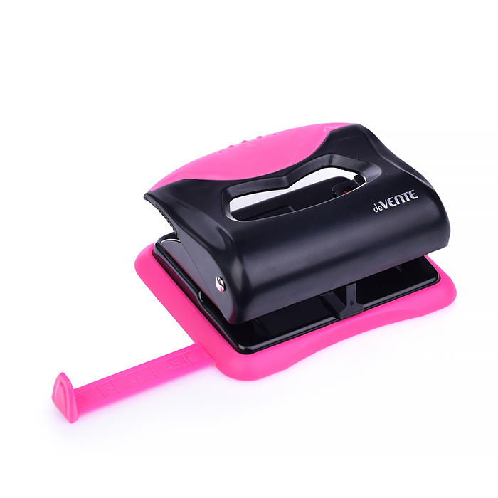 Фото к товару Дырокол "MonoChrome" (20 листов) пластиковый с каучуковой вставкой, с линейкой, в картонной Дырокол "MonoChrome" (20 листов) пластиковый с каучуковой вставкой, с линейкой, в картонной