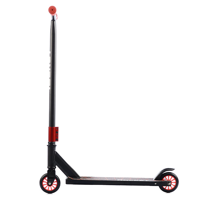 Фото к товару Самокат-снегокат трюковой R0005 в коробке (красный) Самокат-снегокат трюковой R0005 в коробке (красный)