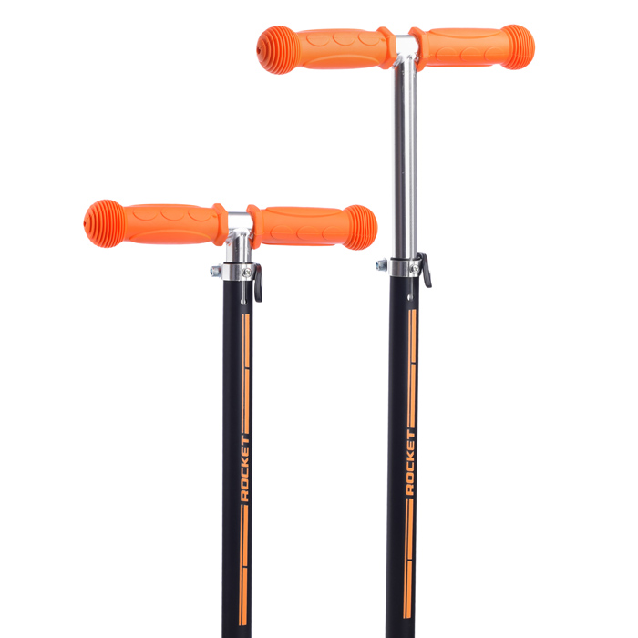 Фото к товару Самокат трёхколёсный ROCKET колёса световые PU, цвет оранжево-черный Самокат трёхколёсный ROCKET колёса световые PU, цвет оранжево-черный