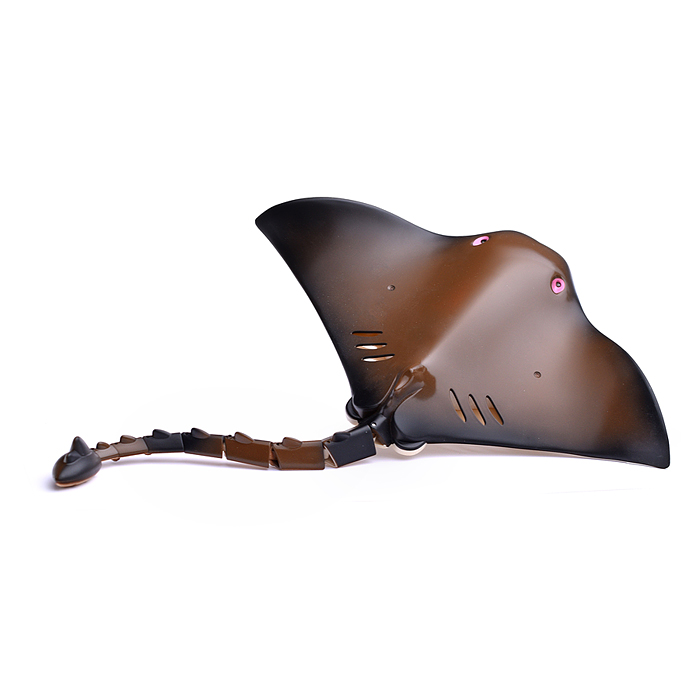 Фото к товару Скат 18005-31 на р/у, 27 MHz в коробке Скат 18005-31 на р/у, 27 MHz в коробке