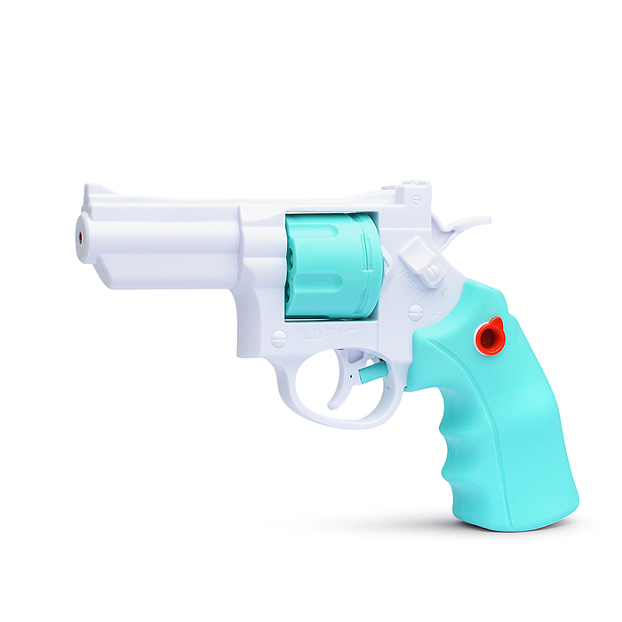 Фото к товару Водное оружие LD-707 "Револьвер" в пакете Водное оружие LD-707 "Револьвер" в пакете