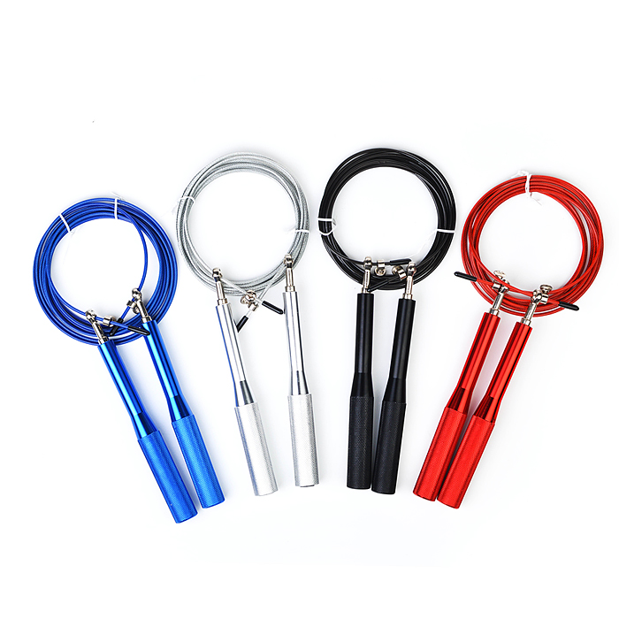 Фото к товару Скакалка 00-3222 "Золото" 3 м. Скакалка 00-3222 "Золото" 3 м.