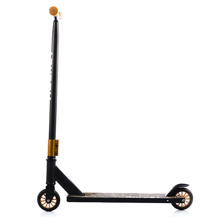 Фото к товару Самокат-снегокат трюковой R0005 в коробке (золотой) Самокат-снегокат трюковой R0005 в коробке (золотой)