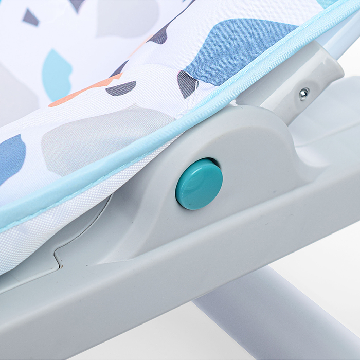 Фото к товару Стульчик детский 1883 "Комфорт" 2 в 1 в коробке Стульчик детский 1883 "Комфорт" 2 в 1 в коробке