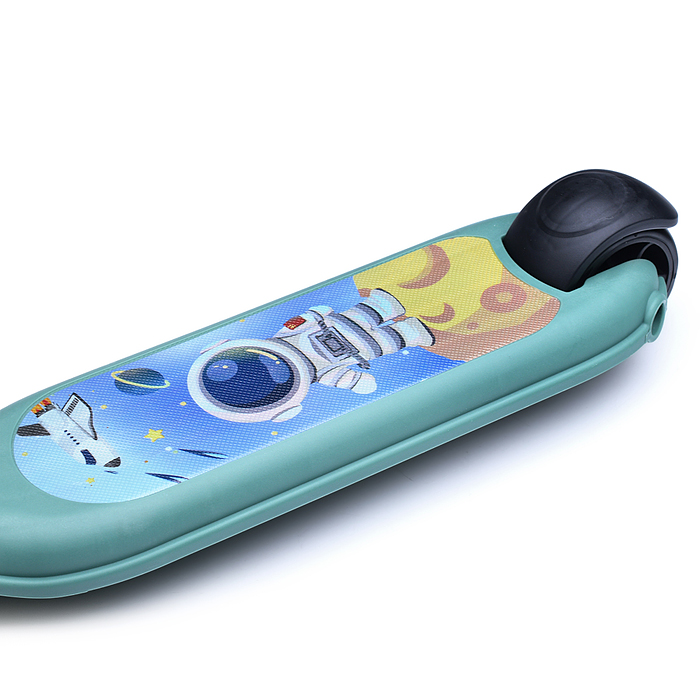 Фото к товару Самокат 3-х колесный ROCKET, зеленый Самокат 3-х колесный ROCKET, зеленый