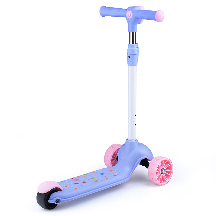 Фото к товару Самокат 3-х колесный ROCKET, фиолетовый Самокат 3-х колесный ROCKET, фиолетовый