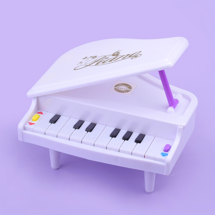 Фото к товару Пианино 858 "Рояль" в коробке Пианино 858 "Рояль" в коробке