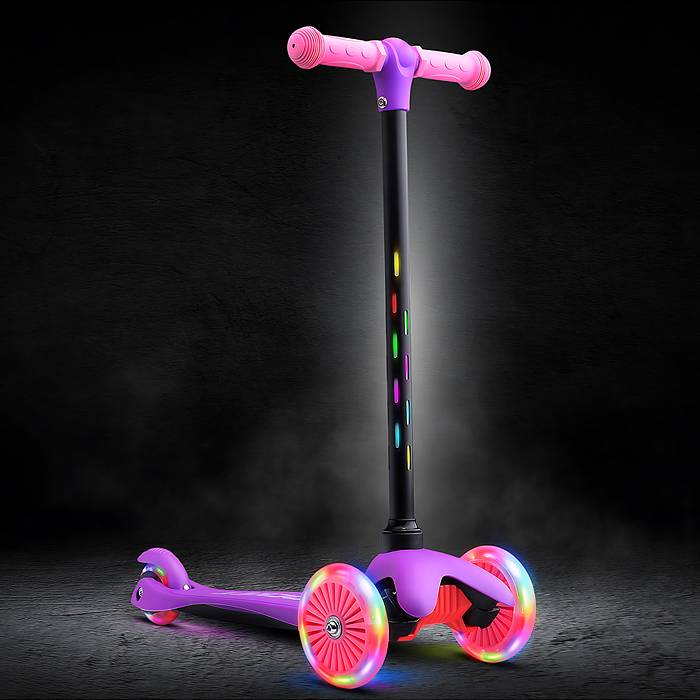 Фото к товару Самокат 3-х колесный ROCKET,колеса PU со светом, светящаяся стойка, ABEC 7, фиолетовый Самокат 3-х колесный ROCKET,колеса PU со светом, светящаяся стойка, ABEC 7, фиолетовый