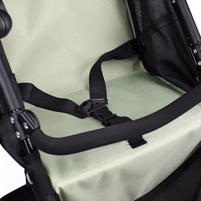 Фото к товару Коляска для кукол 9696 металлическая, цвет черно-зеленый, в пакете Коляска для кукол 9696 металлическая, цвет черно-зеленый, в пакете